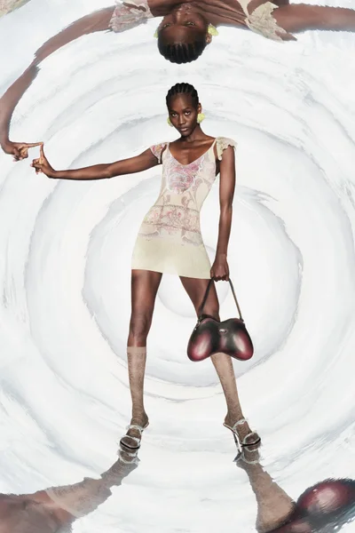 Look 15